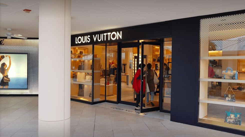Louis Vuitton - Waterside Shops